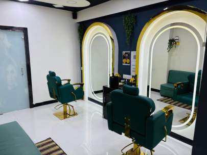 Salon Service 5